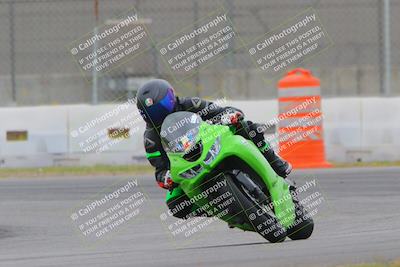 media/Oct-15-2022-Fastrack Riders (Sat) [[9a18b22502]]/Level2/Turn 9 1130am/